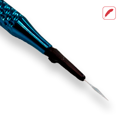 Micro Knife Geister